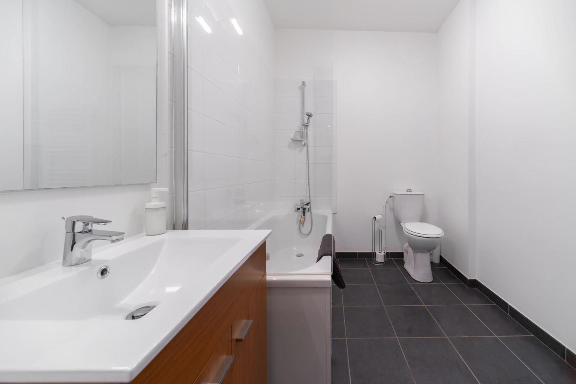 Le Brit - Grand Appartement Design, 3 Chambres, Centre Ville Vichy Bagian luar foto