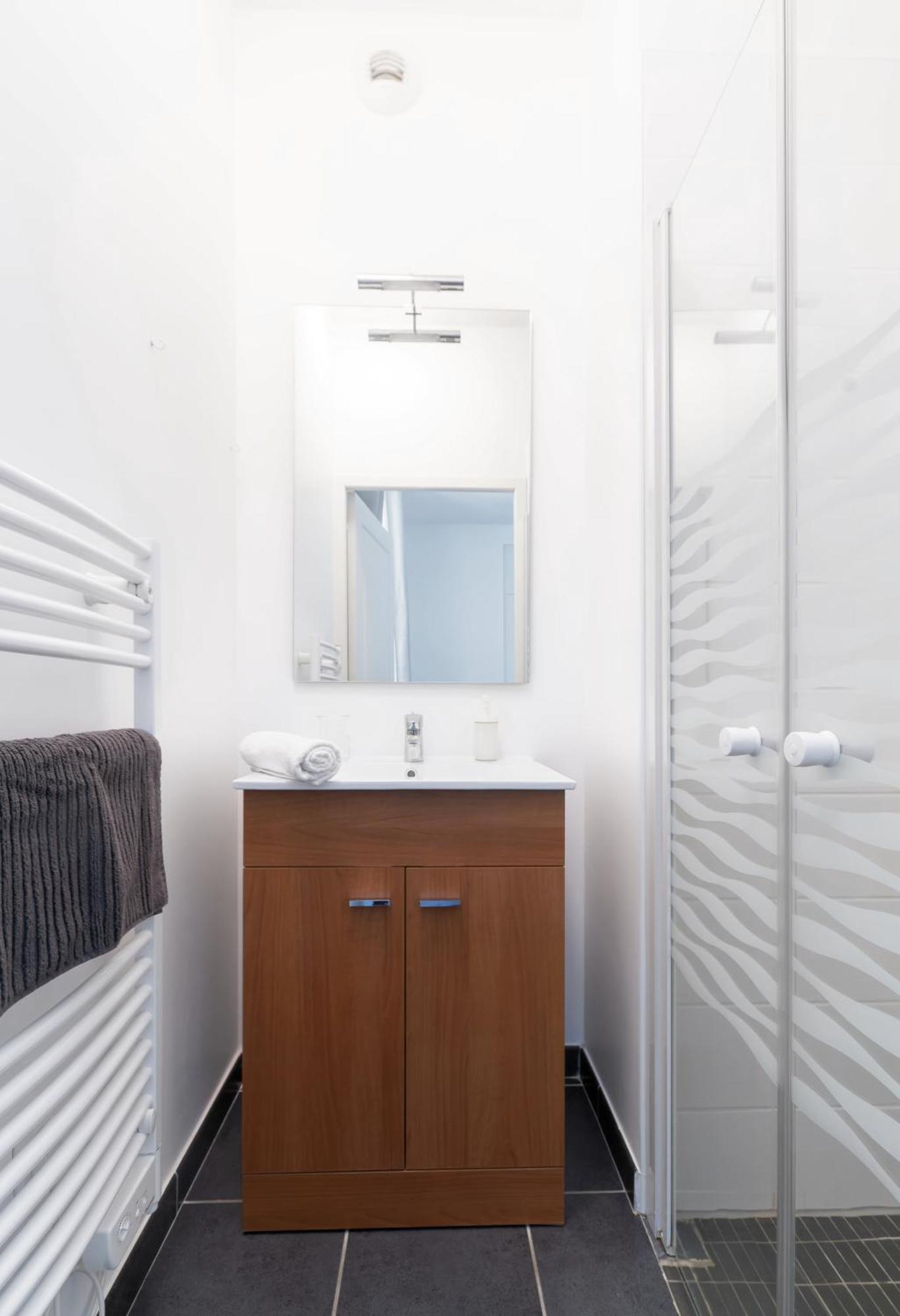 Le Brit - Grand Appartement Design, 3 Chambres, Centre Ville Vichy Bagian luar foto