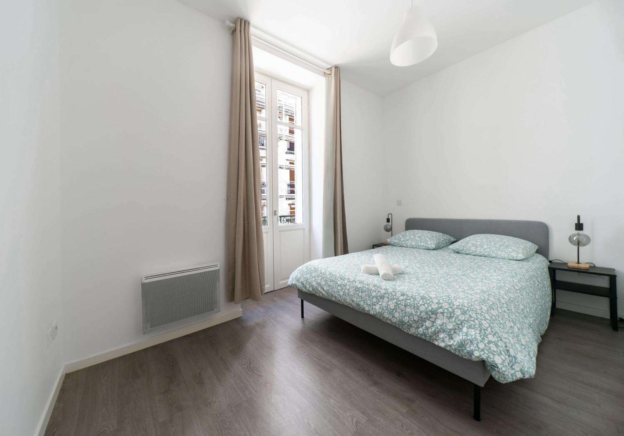 Le Brit - Grand Appartement Design, 3 Chambres, Centre Ville Vichy Bagian luar foto