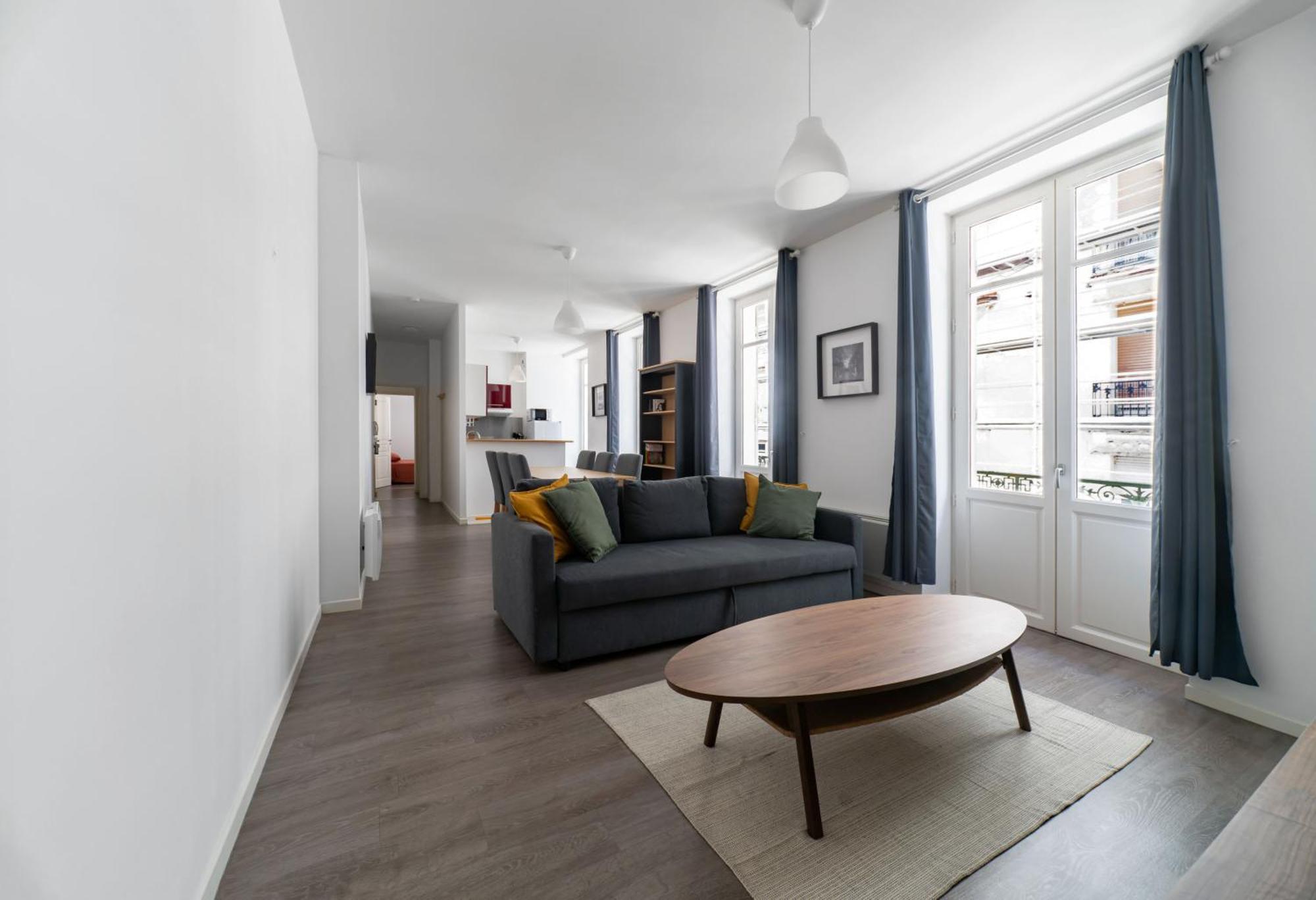 Le Brit - Grand Appartement Design, 3 Chambres, Centre Ville Vichy Bagian luar foto