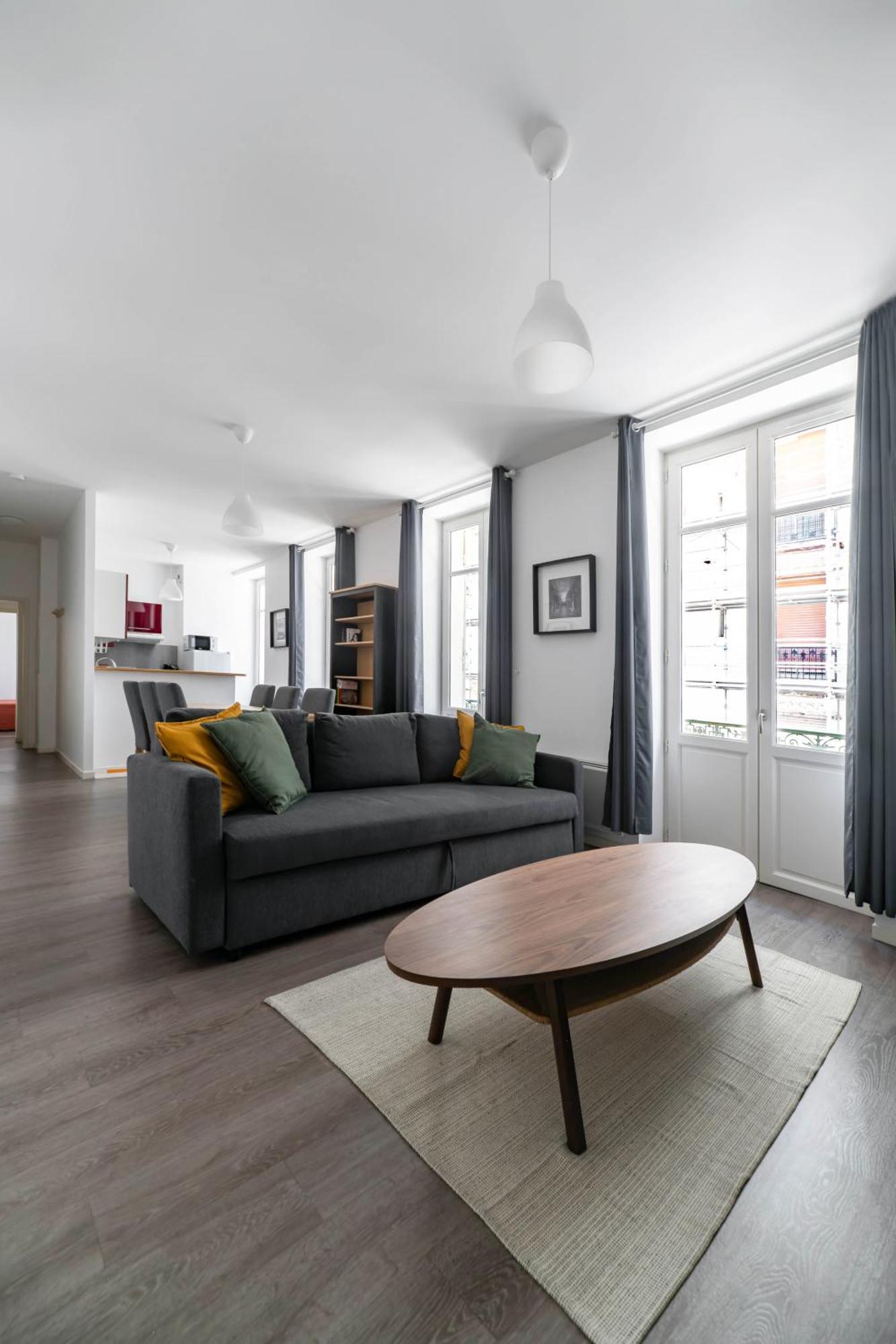Le Brit - Grand Appartement Design, 3 Chambres, Centre Ville Vichy Bagian luar foto